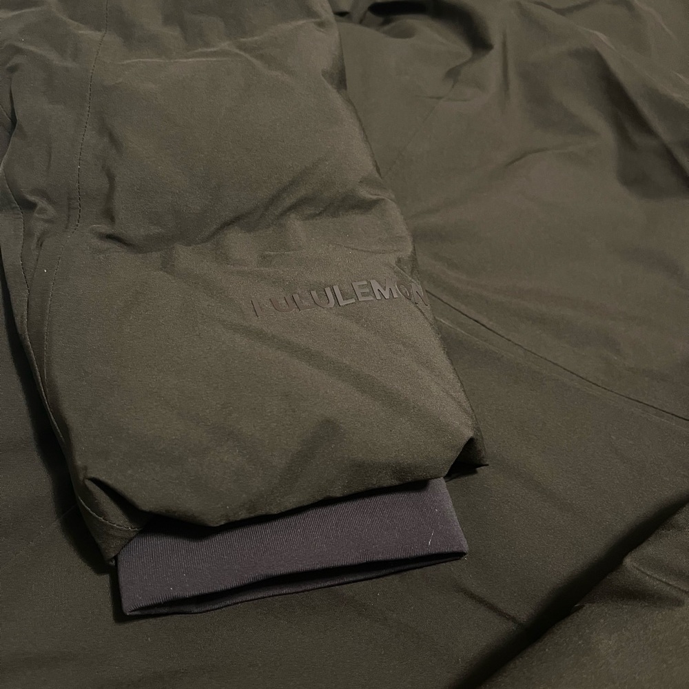 BRAND NEW Lululemon StretchSeal Sleet Street 600-Down-Fill Long Jacket - Picture 16 of 16